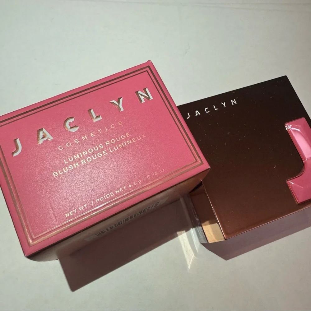 Jaclyn blush